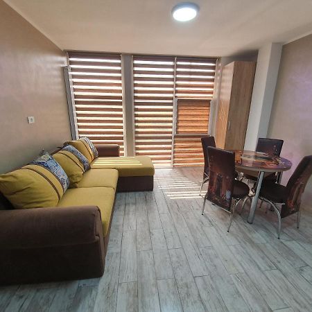 Apartament Negris Birlad Exterior foto
